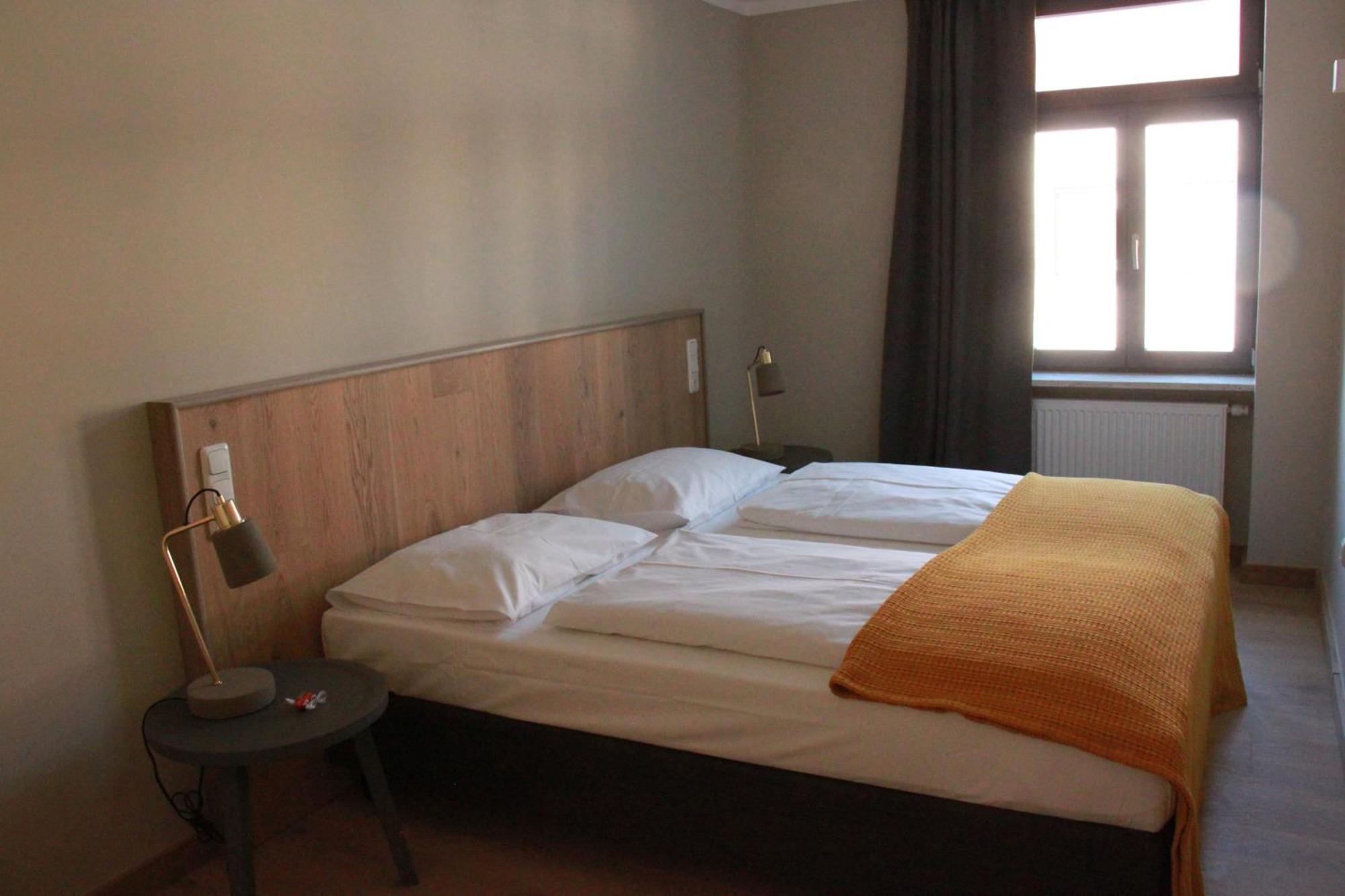 Hotel Stadthaus Эрланген Экстерьер фото
